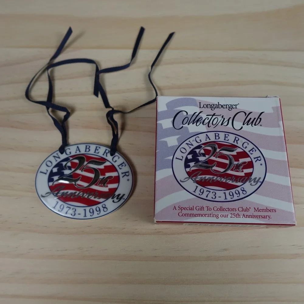 Longaberger 1998 Collectors‎ Club 25th Anniversary Tie On Porcelain Flag Charm